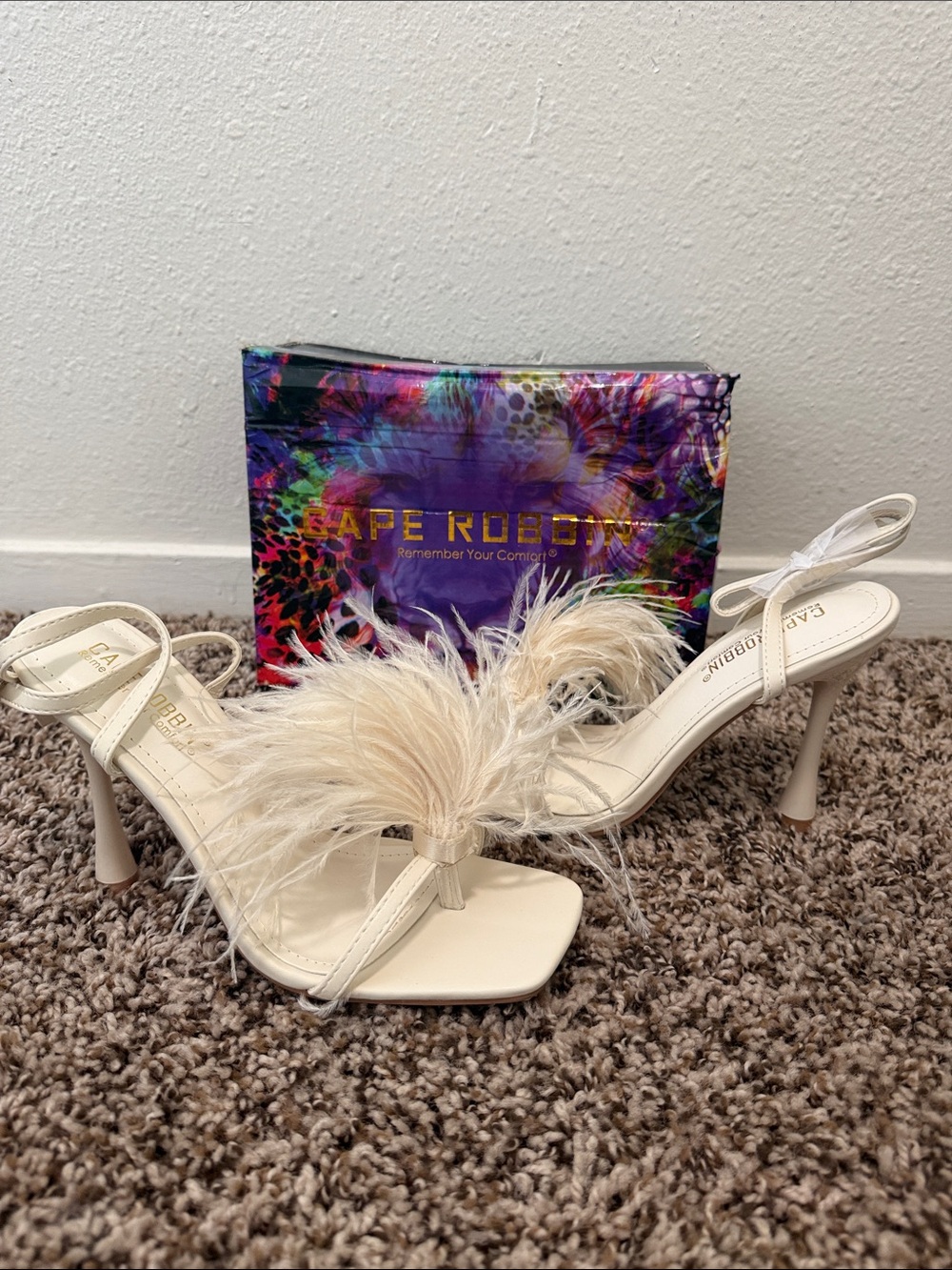 Cape Robbin Cream Feather Slingback Heels